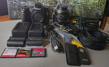 Nikon D70S DSLR mit Nikon AF-S Nikkor 18-70mm  1:3,5-4,5 G ED und mehr