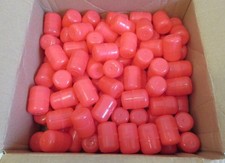 100 leere rote Ü-Ei-Kapseln