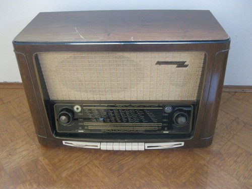 Grundig röhrenradio von 1954 - grundig,