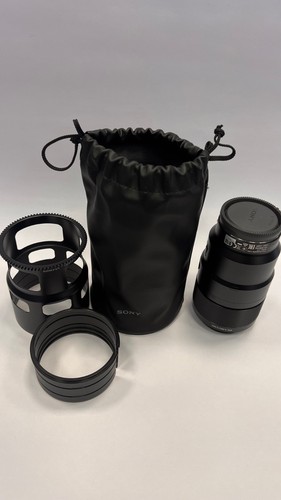 Sony 90mm macro - f2.8, oss