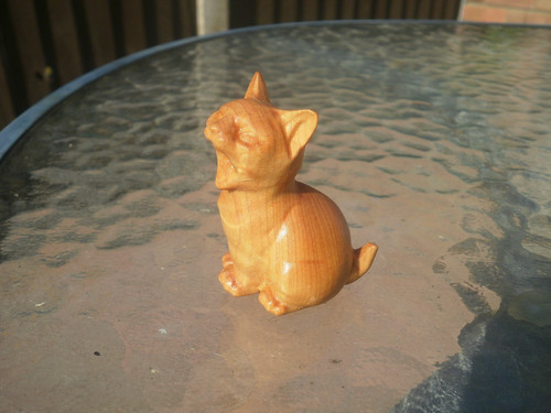 Geschnitzte holz netsuke katze - holz,
