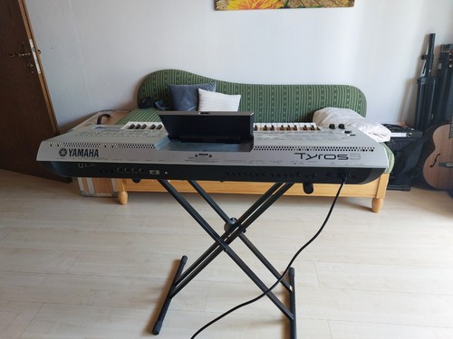 Keyboard yamaha tyros - yamaha, 3