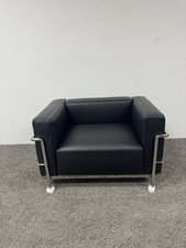 Original Cassina Le Corbusier LC3 Sessel (NEU)