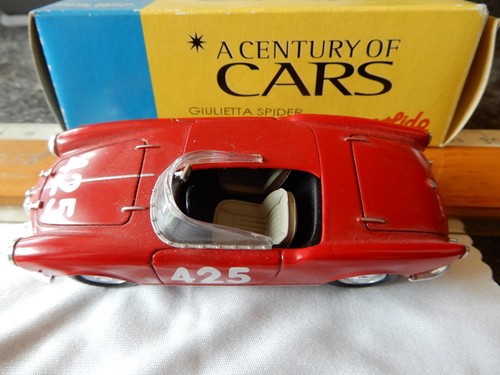 Corgi solida alfa romeo - corgi-solida-,