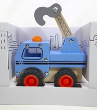 Legler - Small foot 12446 - Abschleppwagen mit Ladekran  Holz - wie NEU - TOP