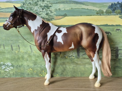 Breyer trachtenpferd - breyer,