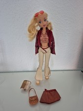 My Scene Fashion Teens On The