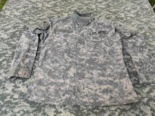 US ARMY Jacke Feldhemd FR Medium Regular ACU Digital f.die Combat Uniform gebr.
