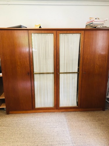 schrank