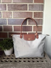 Longchamp Le Pliage M, Grau