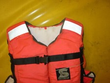 Schwimmweste Schwimmhilfe Secumar 11 M THW 45 bis 120 Kilo 4 Stück zusammen