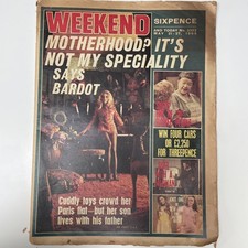 Vintage Weekend Magazine -