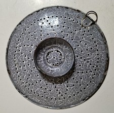 Schöner alter Emaille Abtropfteller Fischteller Kuchenplatte Wolkenemaille Email