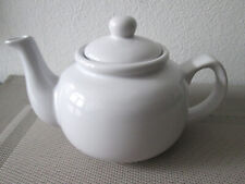 Depot kleine Porzellan Kanne Teekanne 0,5 L weiß mit Strick Haube TOP wie neu