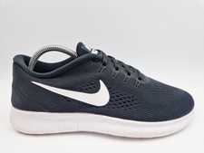 o4 Nike Free RN Schwarz/Weiß