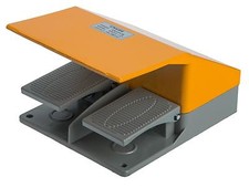 Fußschalter YDT1-15 mit