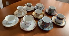Konvolut 9 x  Porzellan Sammeltassen Mokkatassen Sammlung Vitrinen Objekte Top 