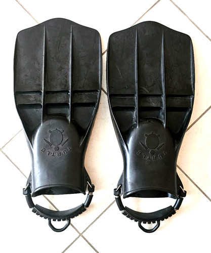 Top original turtle fins - top,