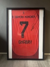 FC Bayern 2024/25 Gnabry Trikot, Signiert, Gr. L