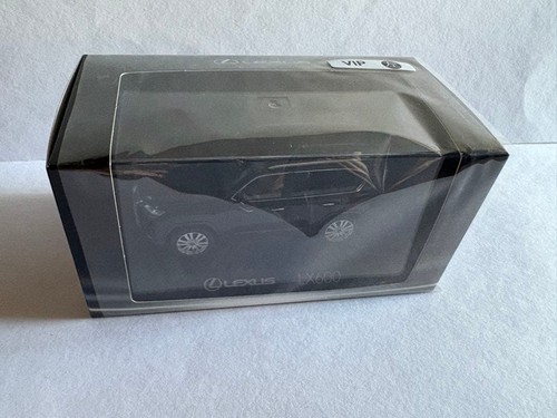 Kyosho lexus lx600 43 - lexus,