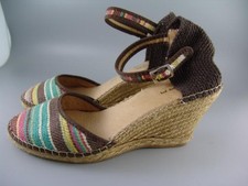 •●♥ Laura - Riemensandalette Sandalen Keilabsatz - Gr. 39 - bunt ♥●• 