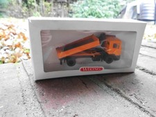 Wiking 675  MAN F90 mit Ladekran - H0 1/87 Modell