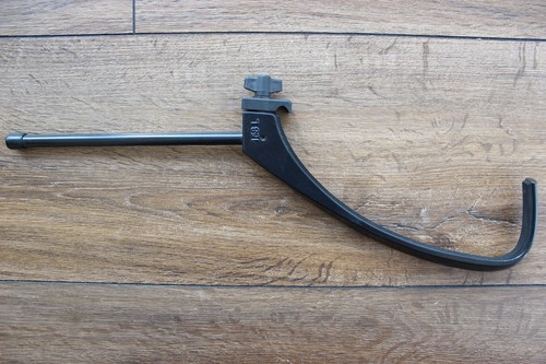 Links emuk halter - links,
