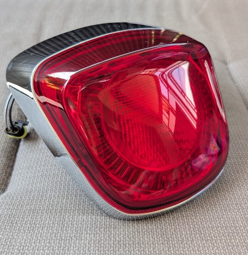 Vespa rücklicht 1d002118 - 1d002118, für