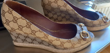 Gucci Damen Pumps Logomania Gr. 41 Leinen, Gucci Schuh Damen beige 41 Peep-Toe