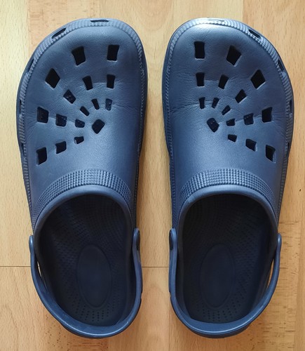 Crocs dunkelblau hausschuhe - crocs,