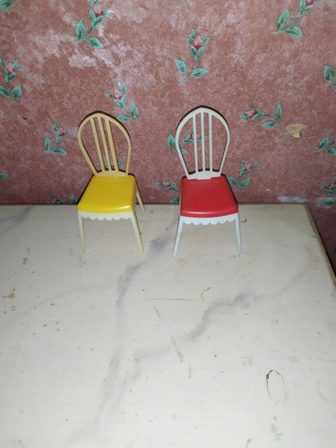 Alter stuhl um - 2, stuhl-um