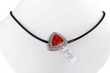 Collier Feueropal ca. 9 ct dreieckig 750 Weißgold Kautschukband [BRORS 19114]