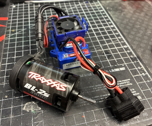 Traxxas 3300 - traxxas, bl‑2s