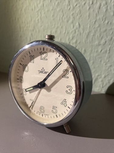 Alter mechanischer wecker von - alter,