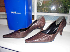 WIE NEU! 2x getragen: Pumps