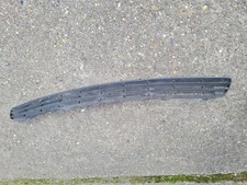 Stoßfängergitter Gitter vorne Stoßstange Audi 80 B3 Typ89  893853667a