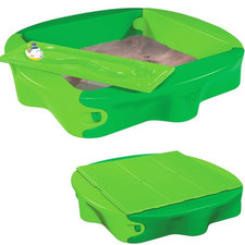 Sandkasten mit Abdeckung von