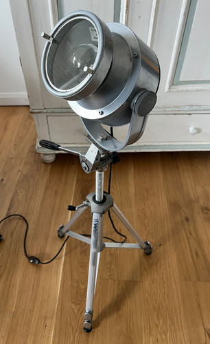 Vintage solid metal licht - pg,