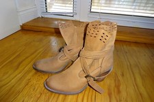 Cognacfarbene stiefelette von - cognacfarbene,