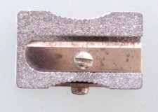 Sehr alter Anspitzer Metall