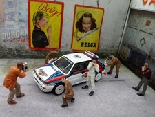 1/64 Lancia Delta HF Martini  Mini GT China Mechaniker Fotograf Figuren Bastler