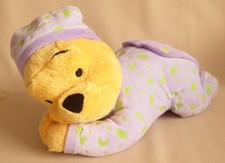Winni pooh  ** liegender Bär leuchtet im Dunkeln