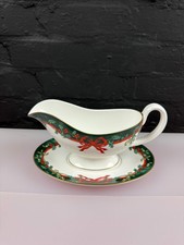 Royal Worcester Holly Ribbons Grün Sauciere Sauciere & Ständer Tropfteller Set