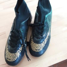 Herren Fußballschuhe Outdoor Nockenschuhe Kickschuhe Gr. 43 schwarz NEU