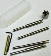 Planfräser, Bohrahle