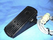 ATMOS Fußschalter 19722 Absaugvorrichtung Absaugpumpe Footswitch Suction Pump BW