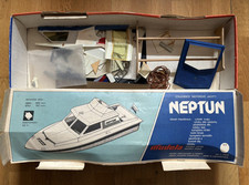 Neptun Schiffmodell Bausatz - Teilweise gebaut - Mit Motor