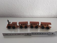 Kleiner Holzzug Seiffen Erzgebirge Volkskunst