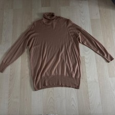 Dünner Rollkragen-Pullover
