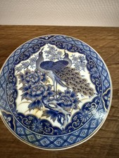 Porzellan Dose mit Deckel, aus Japan, 10 cm breit, 5 cm hoch, neuwertig